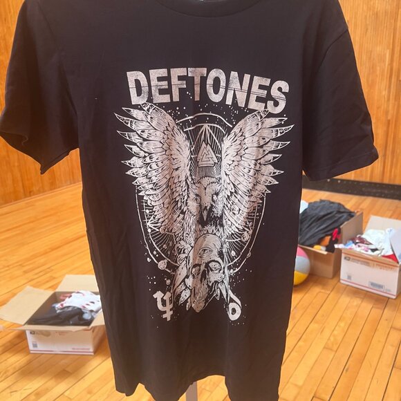 Deftones Band Tee Black and White Short Sleeve Tee - Picture 2 of 4